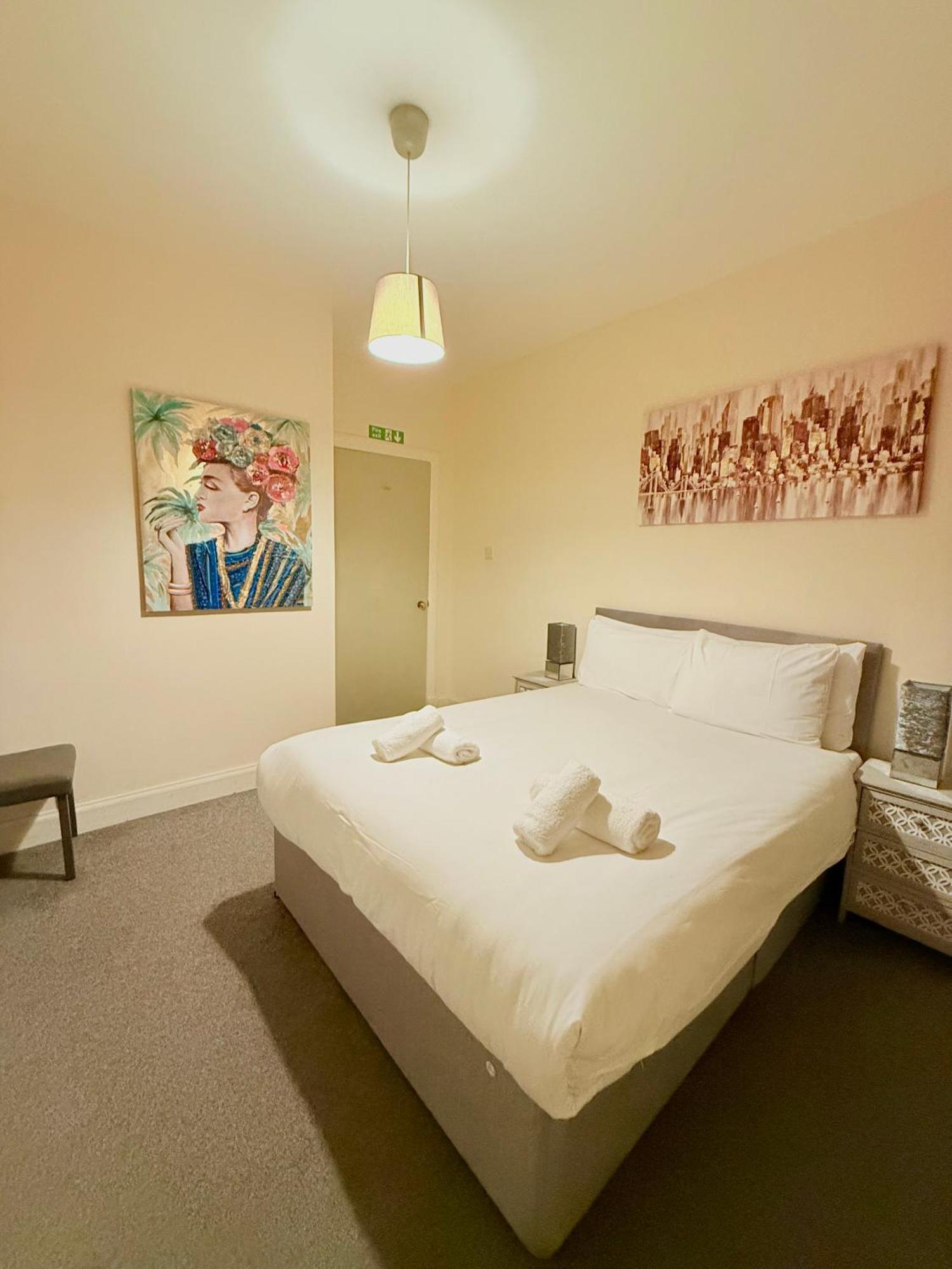 Two Bedroom Apartment-Central Edinburgh-Old Town-Licensed Extérieur photo